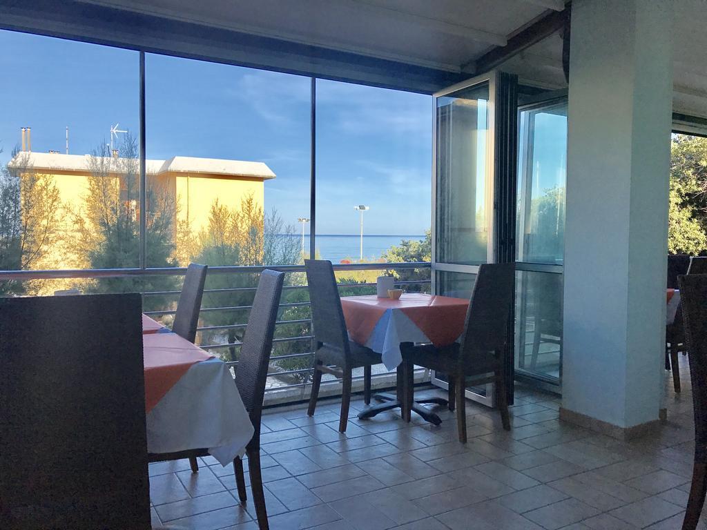 Hotel Aurora سان فينتْشينسو المظهر الخارجي الصورة